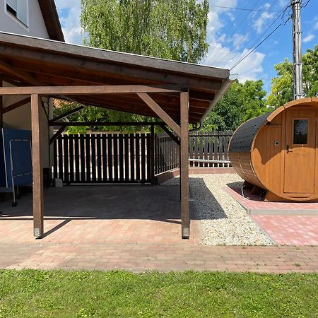Marta Apartman Balatonalmadi Exterior photo