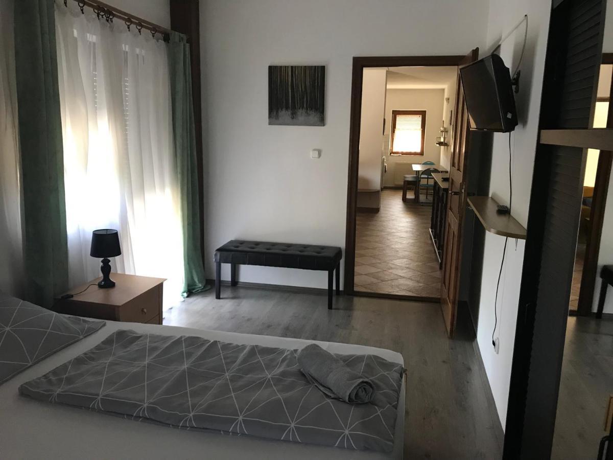 Marta Apartman Balatonalmadi Exterior photo